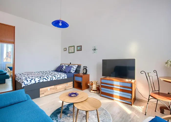 Vigo Apartamento Pula